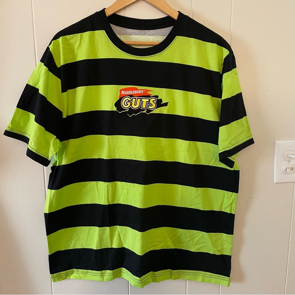 Nickelodeon GUTS Embroidered Black and Green Striped Tee Men’s Large